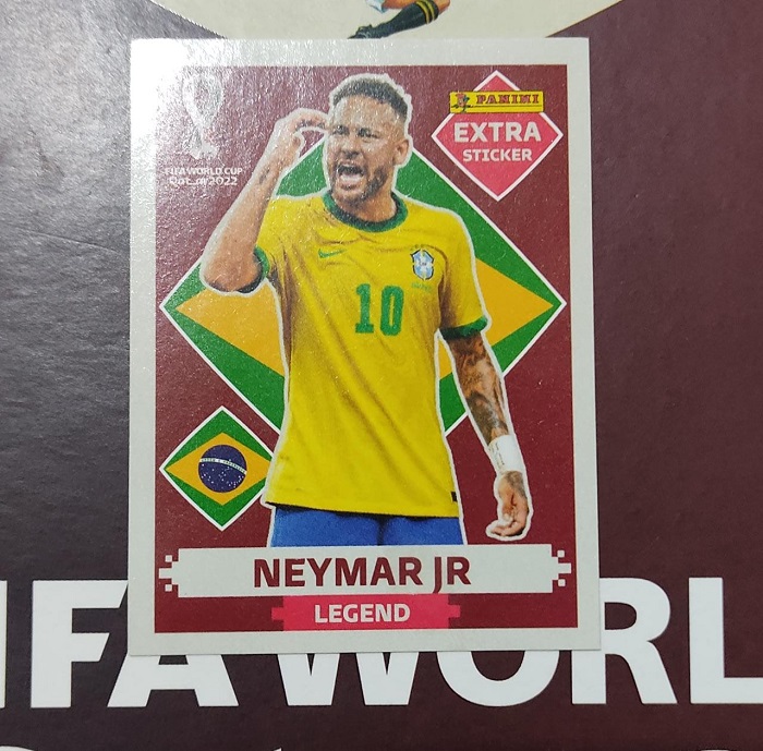 Figurinha rara de Neymar é vendida por R$ 9 mil
