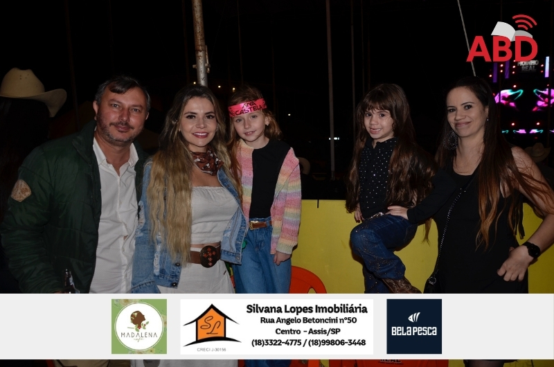 Ana Castela fecha a FICAR 2025 com um espetáculo inesquecível no domingo (23)