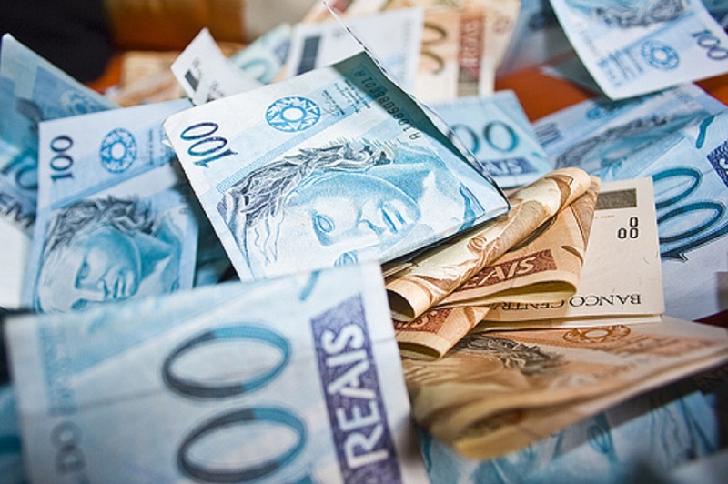 Governo propõe novo salário mínimo em 2017