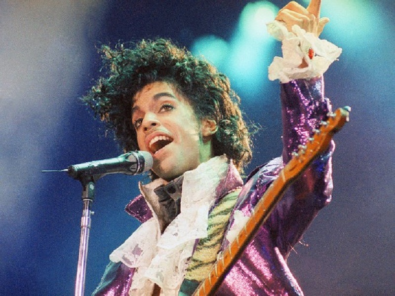 Prince: autópsia deve ser feita nesta sexta