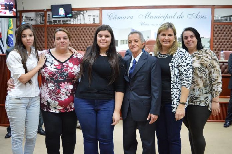 Câmara homenageia “Nico do Porão” com nome de rua