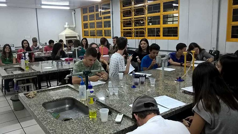 Número de inscritos no curso de Química Experimental é recorde