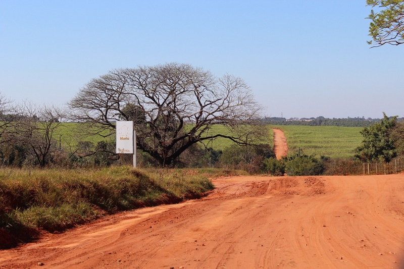 Recuperação da estrada “Casa de Maria” em Paraguaçu está a todo vapor