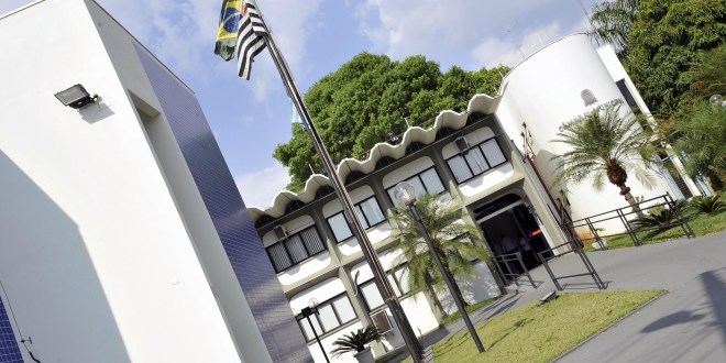 Câmara vota perdão de juros e correção a devedores de impostos municipais