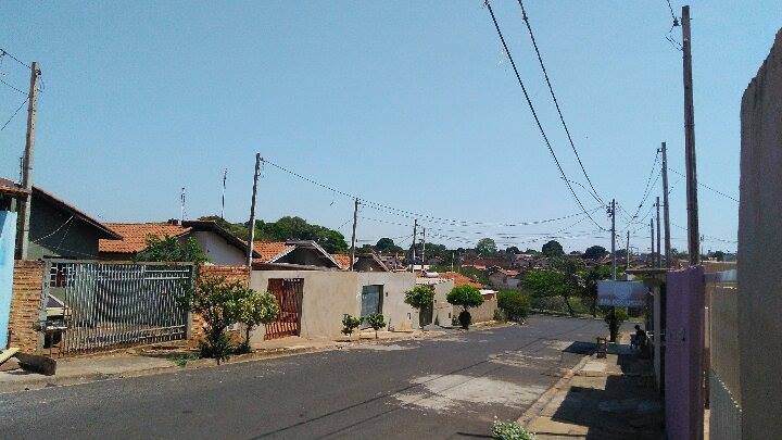 Pernilongos tomam conta do Parque Colinas, em Assis