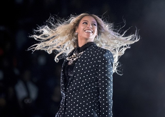 Beyoncé é a mulher mais bem paga da música em 2017, com US$ 105 milhões