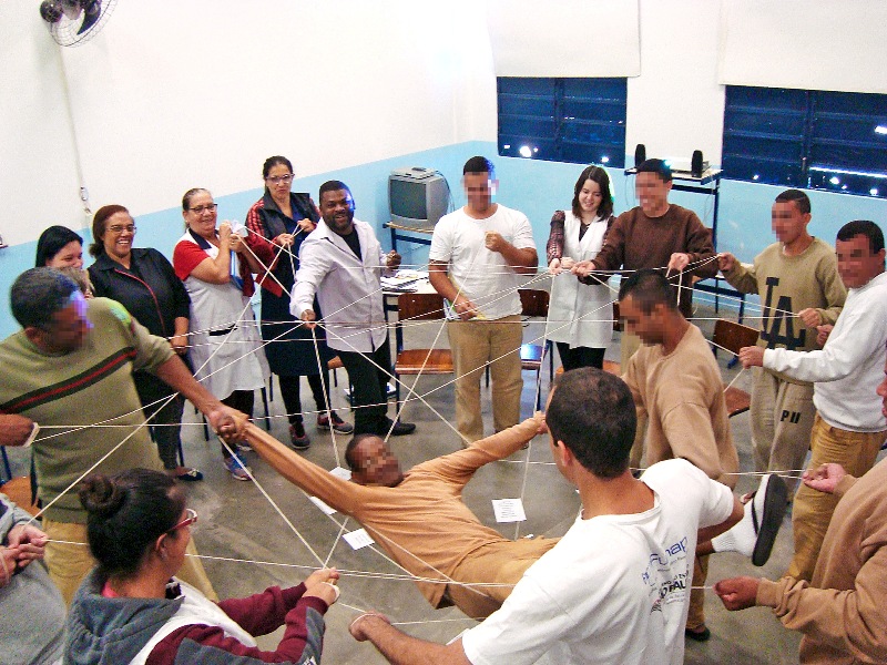 Equipe da Penitenciária de Assis realiza capacitação para funcionários da P II de Avaré