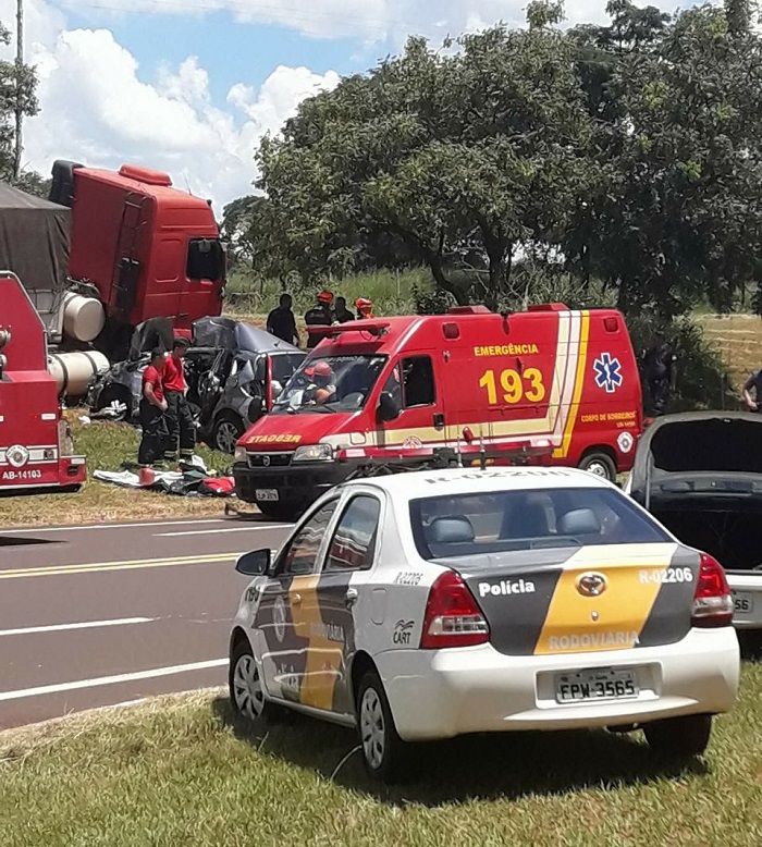 Três morrem em acidente perto do balneário de Rancharia