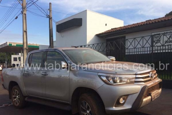 Policia Militar de Cambara recupera Hilux roubada em Assis