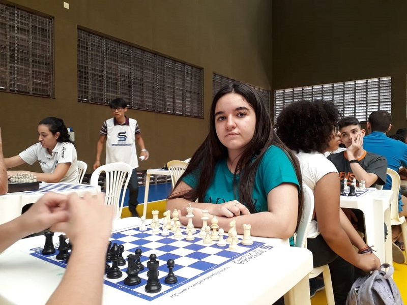 Ana Carolina é vice campeã da Superliga Xadrez no SESC Rio Preto