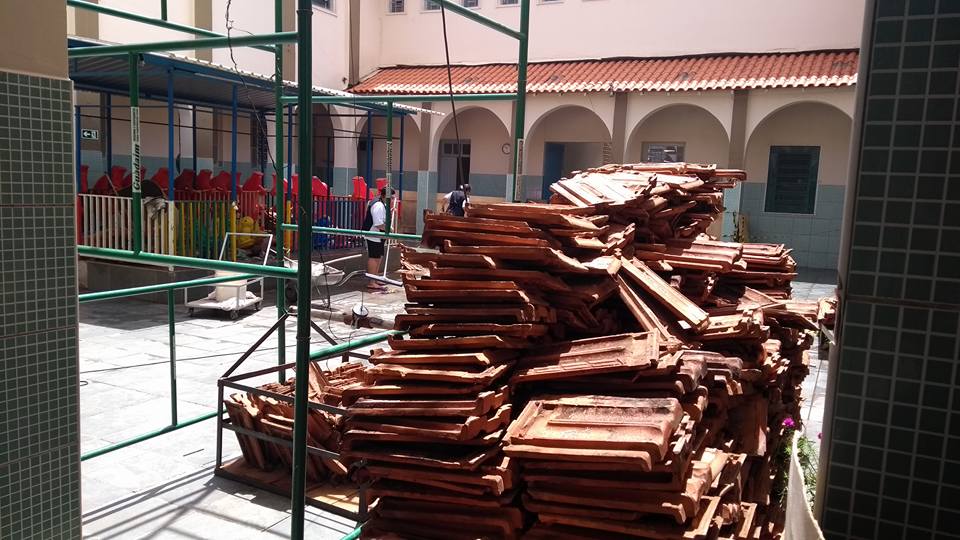 Casa da Menina de Assis finaliza última etapa da troca do telhado