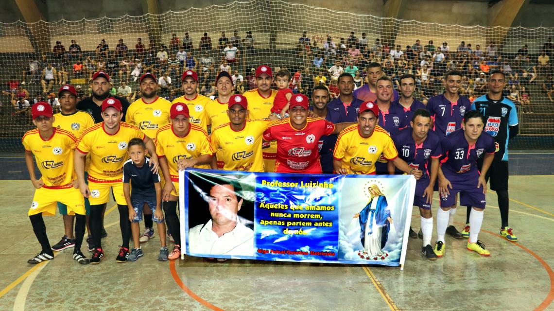 Abertura da ‘Copa Comércio de Futsal’ leva grande público ao ‘Hamilton Scapin’