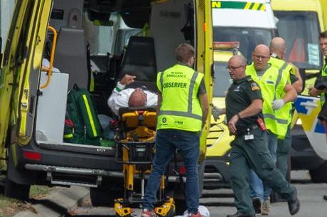 Ataque na Nova Zelândia é transmitido ao vivo em redes sociais