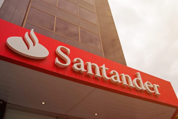 Homem sofre infarto e morre dentro de Agência Bancária em Assis