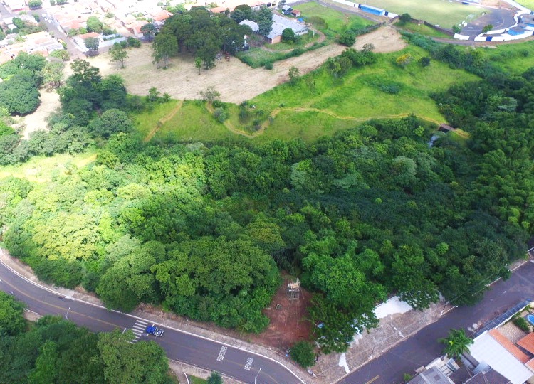 Prefeito anuncia criação de Parque da Juventude, em Assis-SP