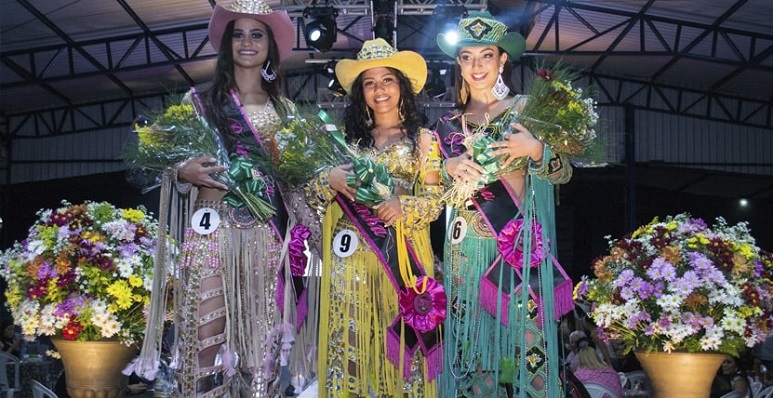 Tarumã realiza 11ª edição do evento Rainha do Rodeio
