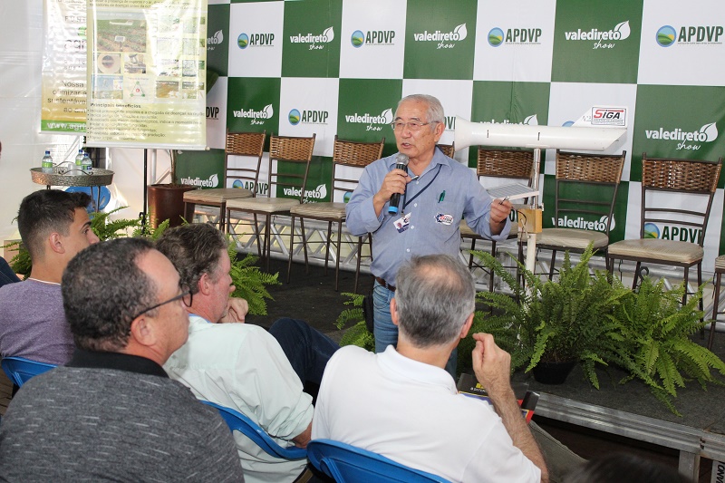 'Manejo Integrado de Doenças de Soja', Milho e Cana abre segundo dia do Vale Direto