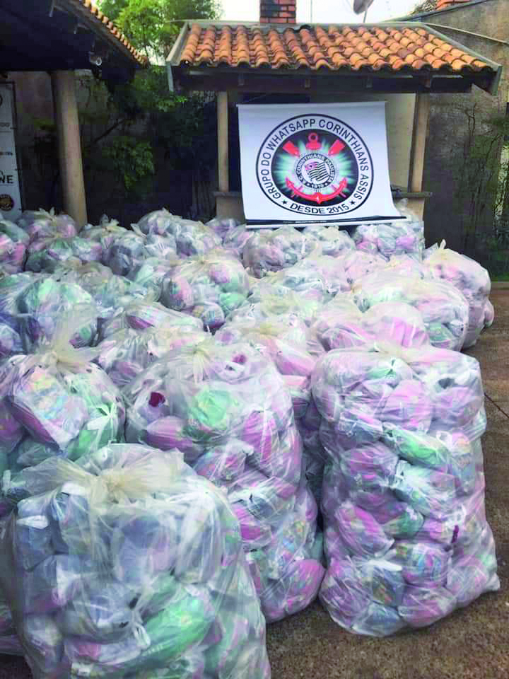 Grupo Corinthians Assis vai distribuir milhares de sacolinhas de doces no Dia das Crianças
