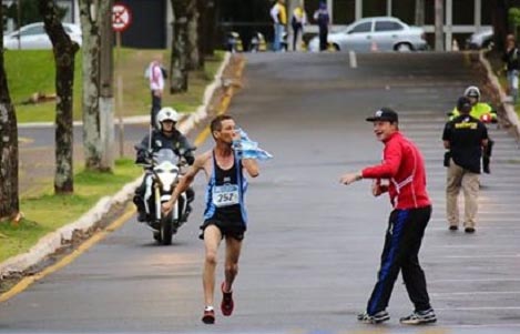 Tricampeão, 'Gari Voador' confirma presença na 37ª Prova Padre Beline