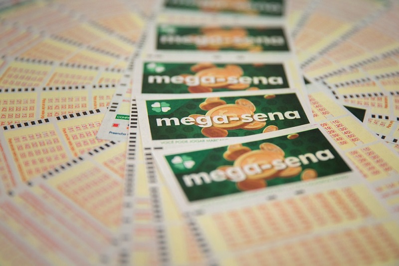 Mega-Sena acumula prêmio de R$ 170 milhões