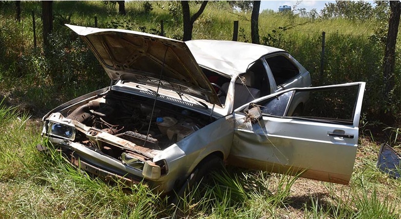 Acidente deixa motorista e criança de 02 anos feridos em Paraguaçu Paulista