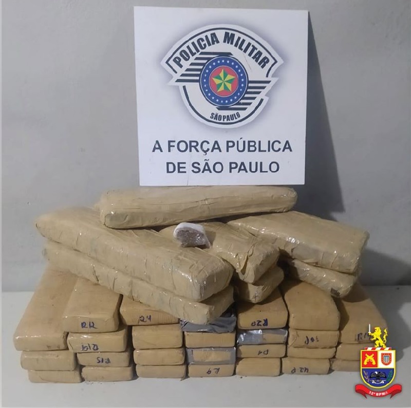 PM apreende 30 kg de maconha na vila Souza, em Assis