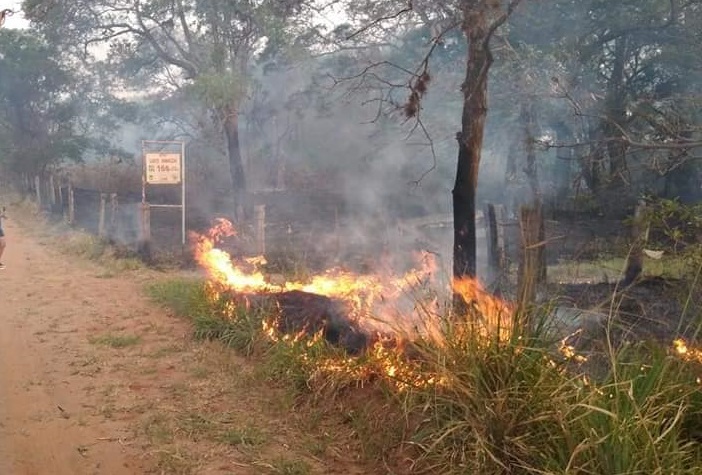 Depois de incêndio, donos frisam que ‘cachoeira do Ambrósio’ é propriedade privada