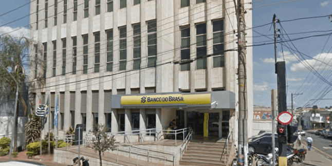 Bancários aprovam paralisação de 24h contra desmonte do Banco do Brasil