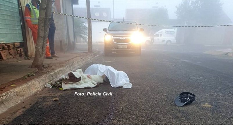Homem é achado morto em rua de Echaporã e autor acaba preso