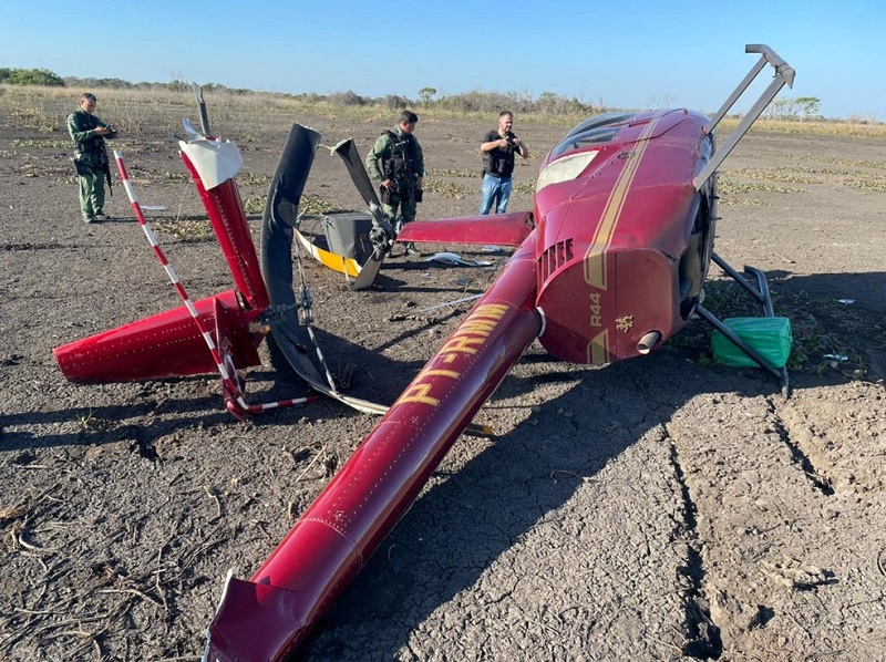 Helicóptero com 300 kg de cocaína cai em fazenda no Pantanal de MT