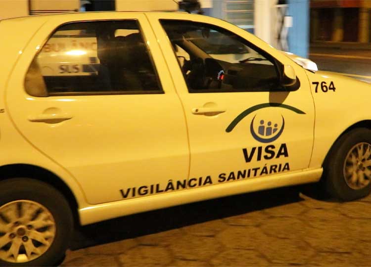 Vigilância Sanitária fecha tabacaria por descumprimento do Plano SP