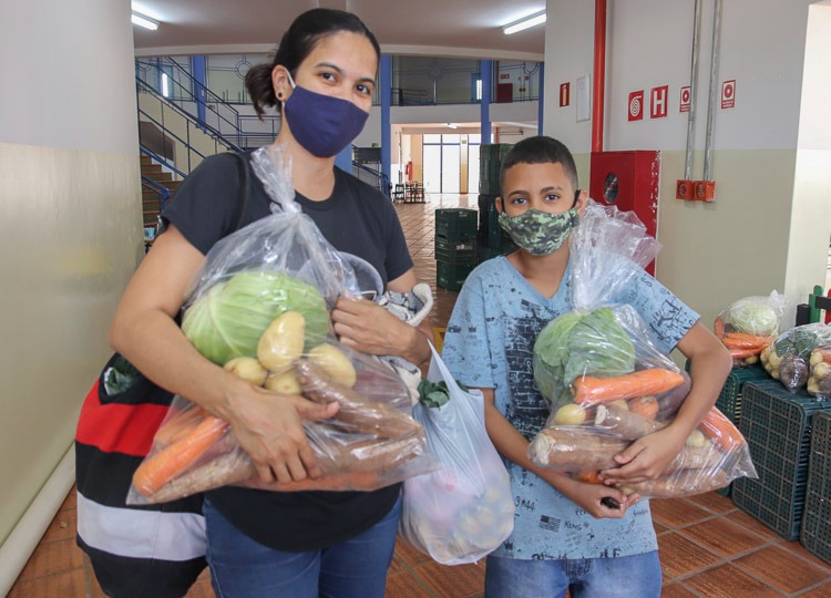 Educação continua entrega de hortifrúti nesta quinta-feira, 19