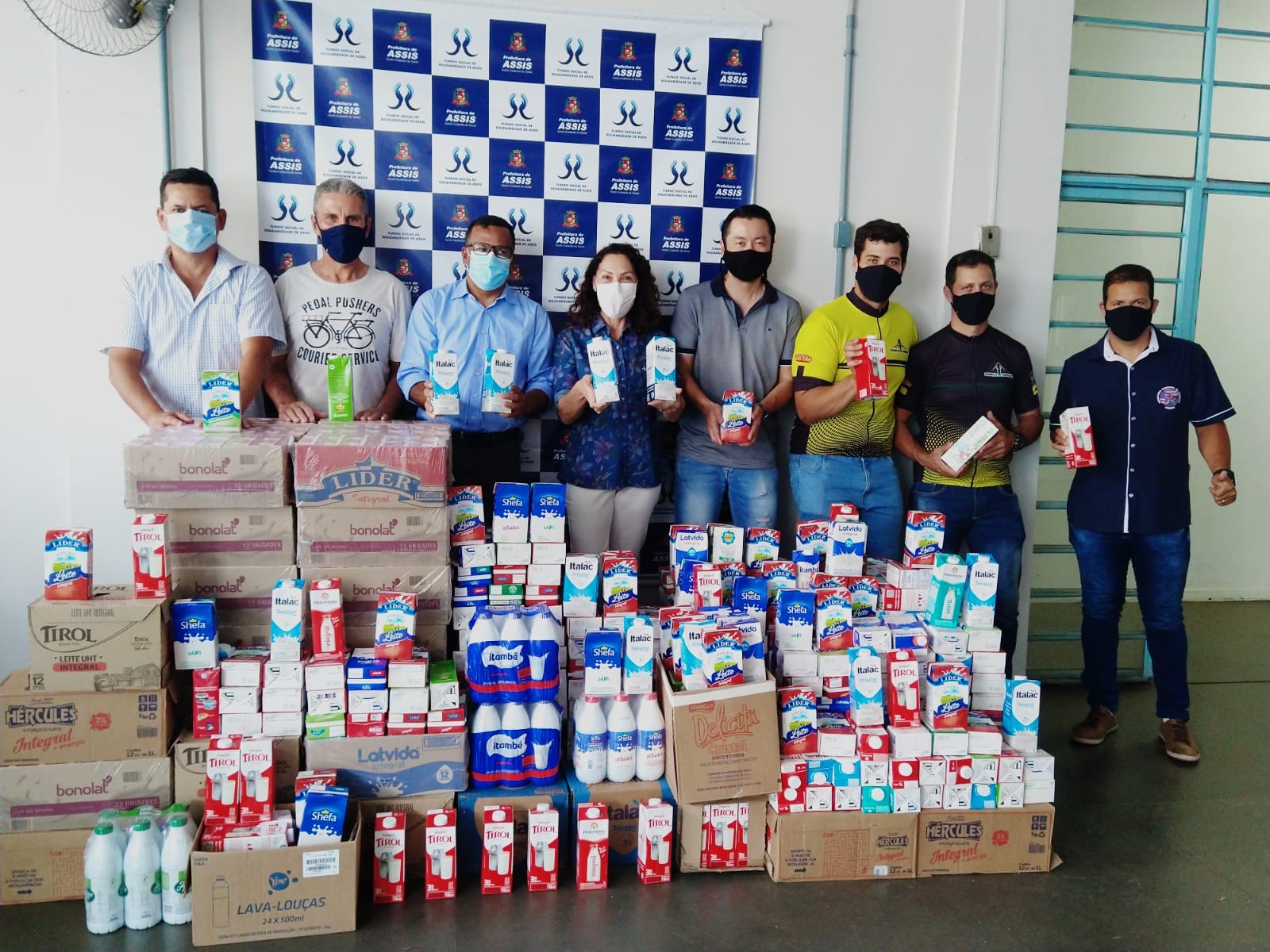 Pedal Solidário arrecada 1.135 litros de leite destinados ao Fundo Social de Assis