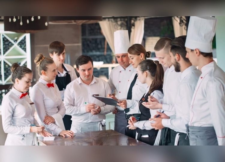 SENAC confirma com Prefeitura de Assis cursos de cozinheiro e garçom