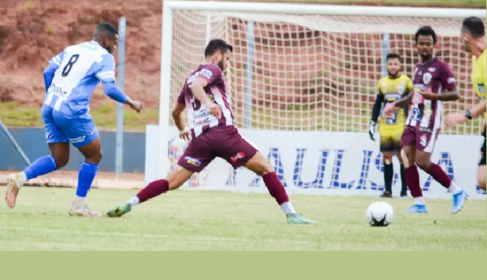 Favela e o goleiro Matheus são aguardados no VOCEM