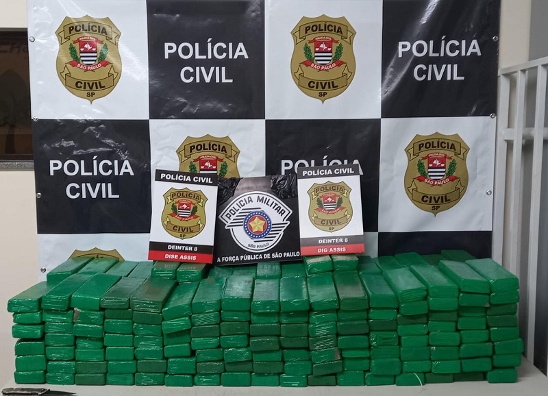 Polícia Civil de Assis apreende 241 tijolos de maconha em Palmital