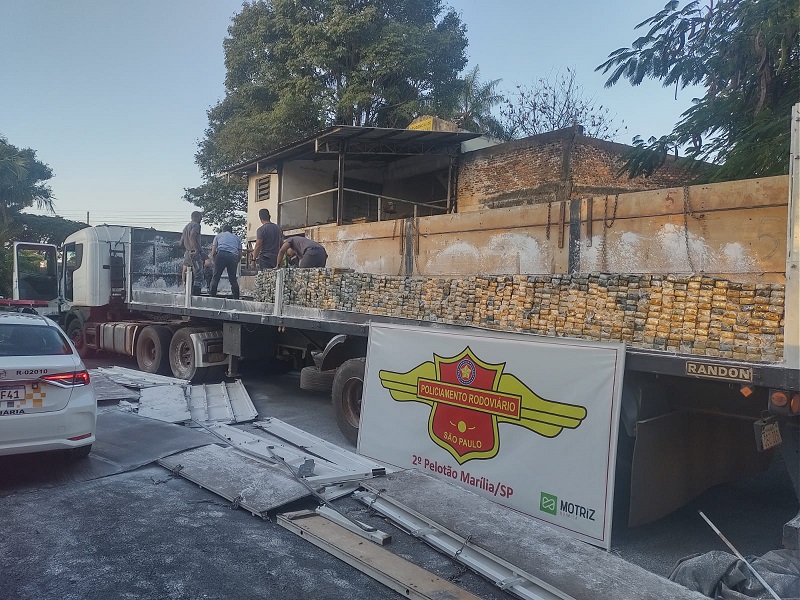 Polícia Rodoviária apreende mais de 2 toneladas de maconha em Marília