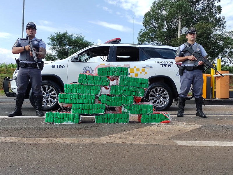 Traficante é preso com mais de 180 quilos de maconha em Santa Cruz