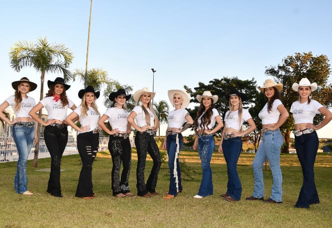 Queima do Alho terá apresentação das candidatas a Rainha da Ficar