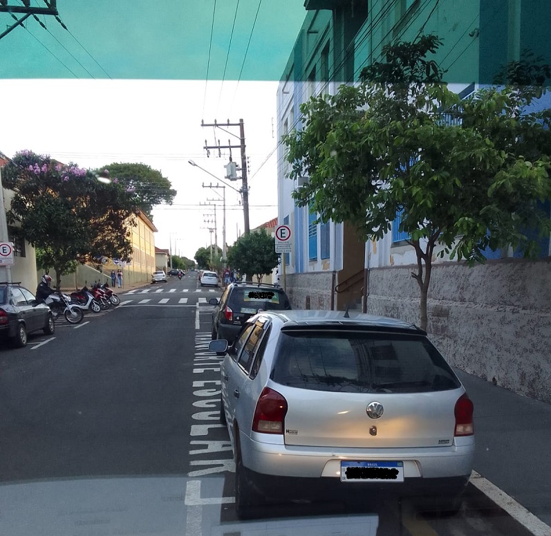 Vanzeiros de Assis reclamam da falta de vagas de estacionamento em frente às escolas