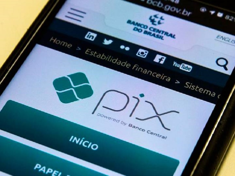 Pix completa 2 anos e já é usado por 70% da população brasileira