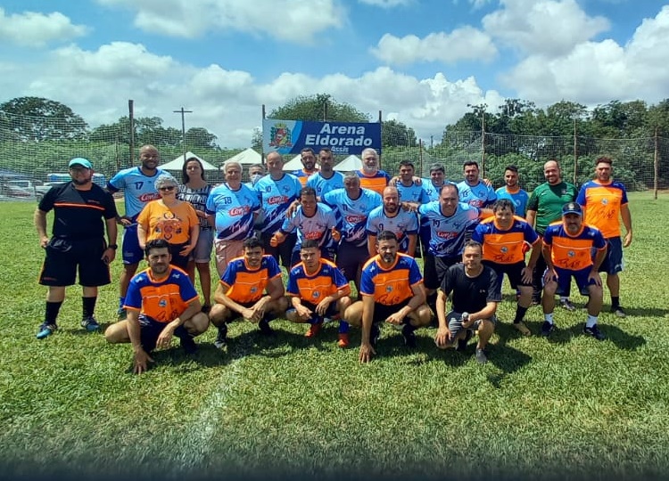 Arena Eldorado é reinaugurada com partidas de futebol e futevôlei