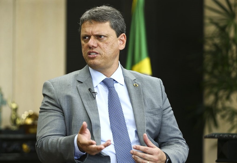 SP: Governador Tarcísio de Freitas diz que vai lutar até o final por privatização do Porto de Santos