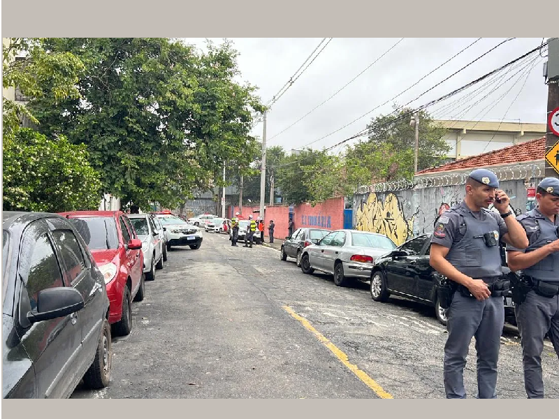 Uma professora morre e três ficam feridas em ataque à escola estadual em SP