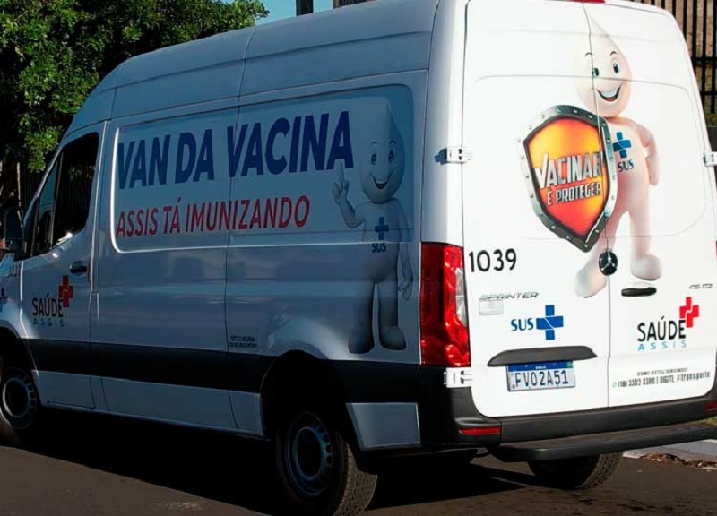 Van da Vacina vai vacinar contra gripe e COVID na FICAR durante os cinco dias