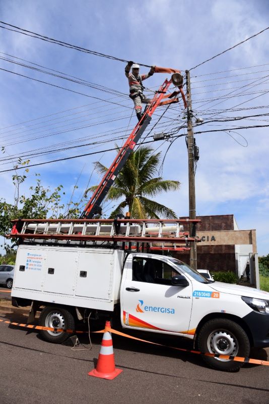 Energisa começa 2024 oferecendo novas oportunidades de emprego em Assis