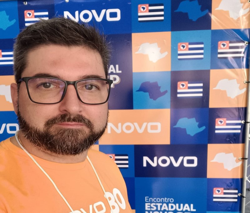 Márcio Cavuto anuncia pré-candidatura a prefeito de Assis