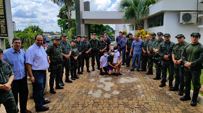 Sargento da Polícia Ambiental de Assis recebe alta hospitalar após luta contra a dengue