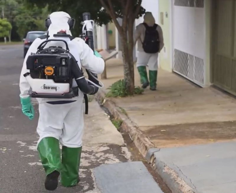 Novos bairros recebem nebulização contra a dengue