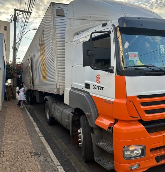 Campanha SOS/RS precisa de doações de alimentos para serem enviados hoje, 20